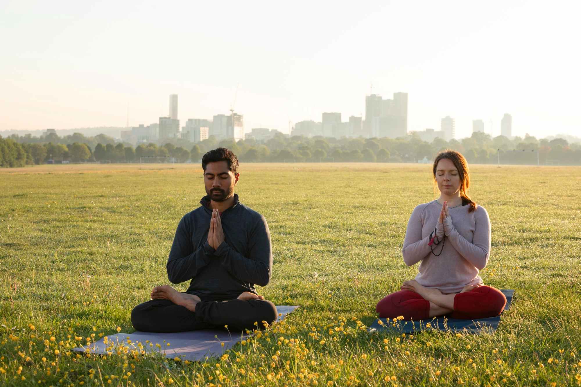 Cara Lawan Burnout dengan Meditasi Mindfulness