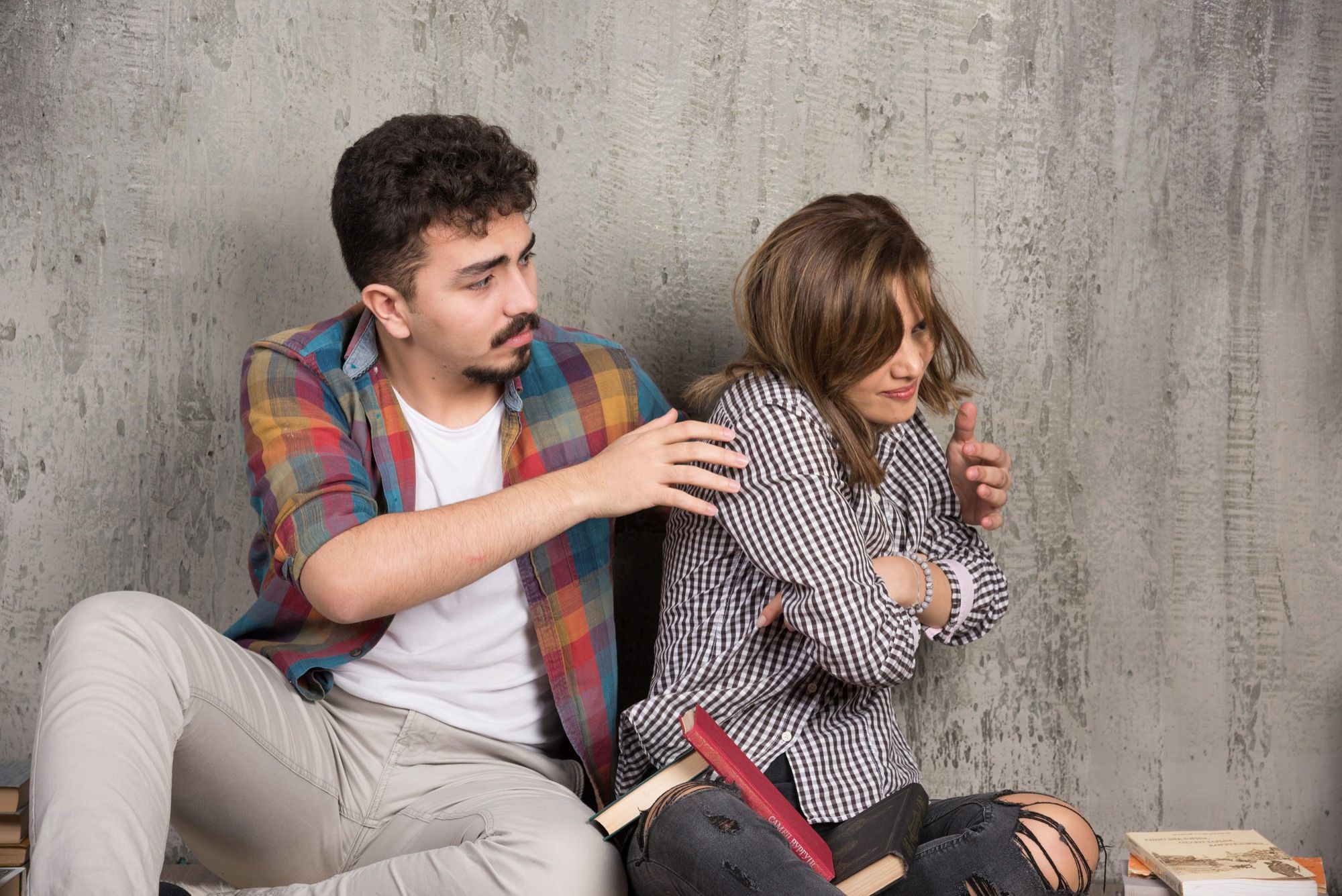 Stop! 6 Tanda Kamu Jadi Beban Emosional Pasangan