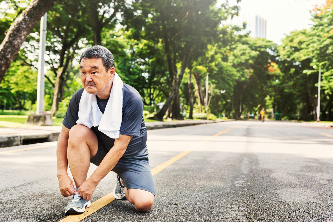 Jangan Remehkan Jalan Kaki! Ini Senjata Rahasia Lansia Sehat