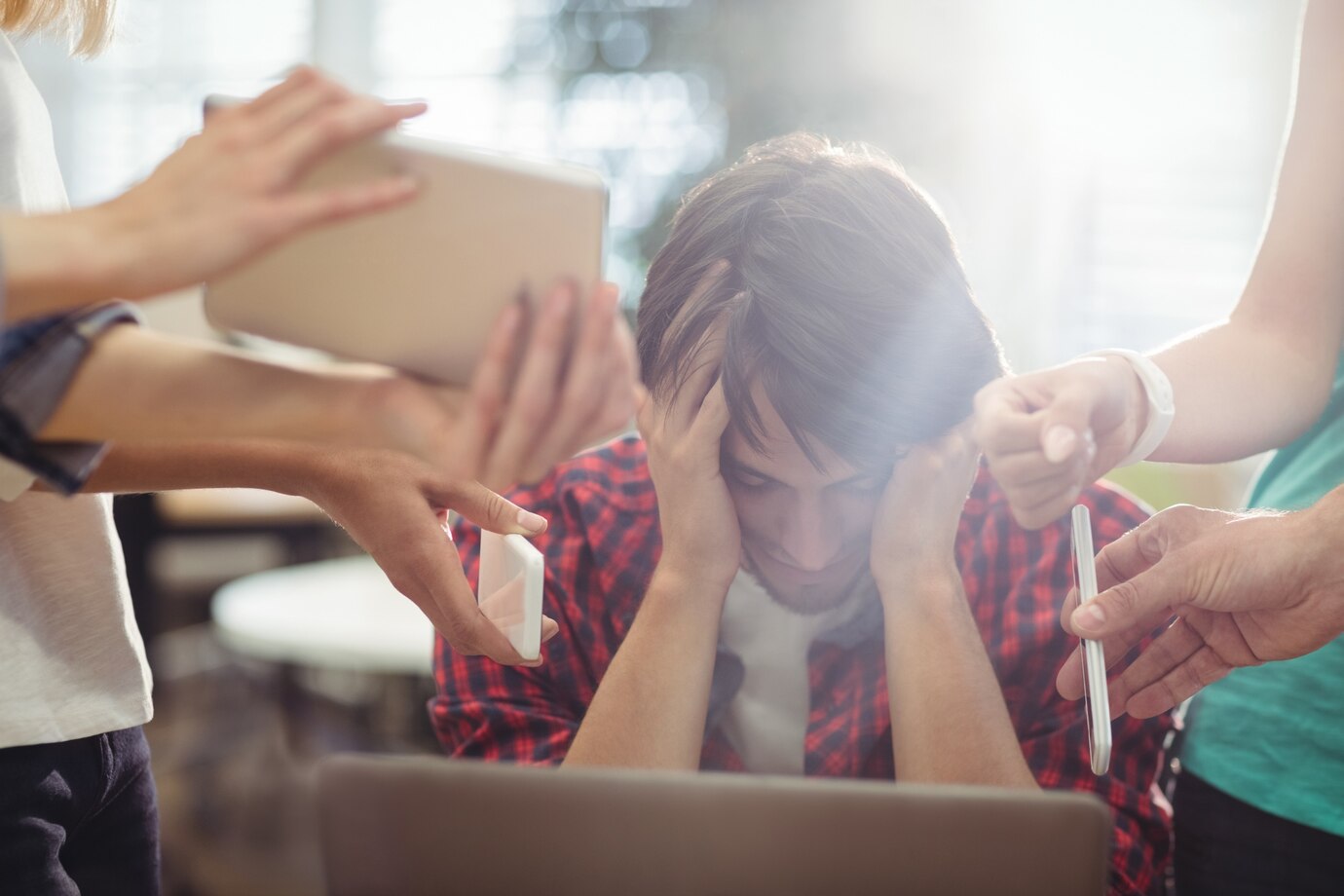 Generasi Z Burnout? Antara Tuntutan Dunia dan Kesehatan Mental yang Terluka