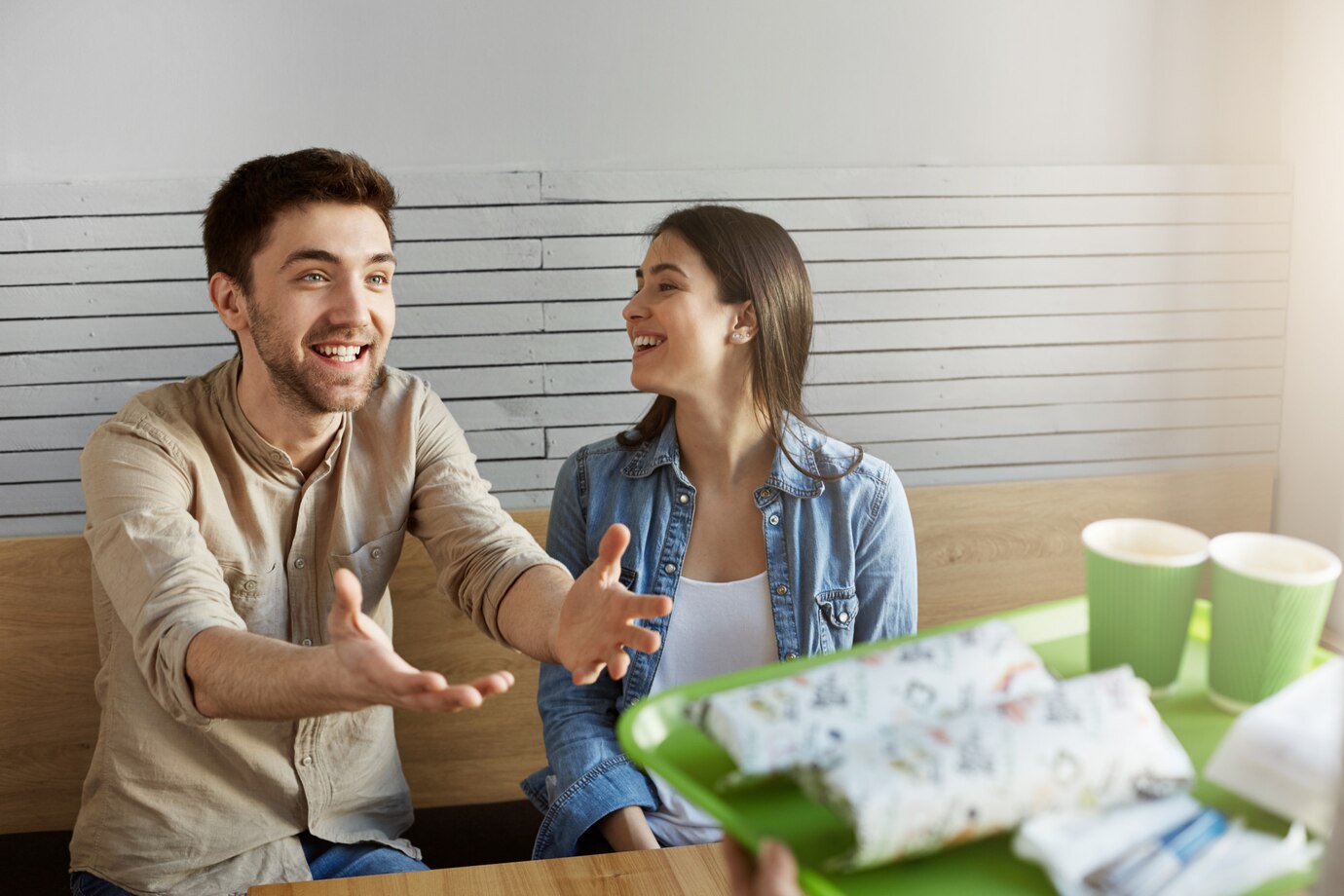 Friendzone, Kutukan atau Peluang? Bongkar Rahasianya!