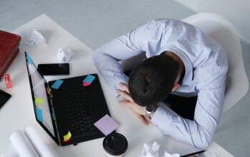 Terjebak Burnout? Jangan Resign Dulu! Pulihkan Semangat Kerja Tanpa Drama Keluar Kantor