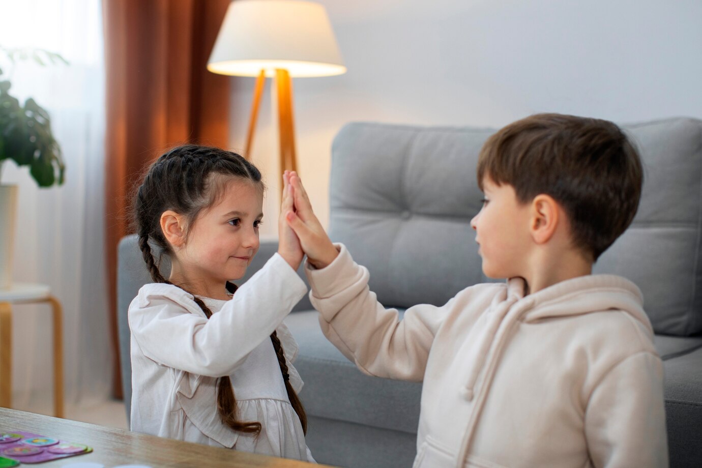 Anak Manja? Ini Rahasia Mendidik Anak agar Mandiri Sejak Dini