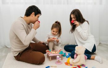 6 Kebiasaan Orang Tua yang Bisa Membuat Anak Semakin Dekat