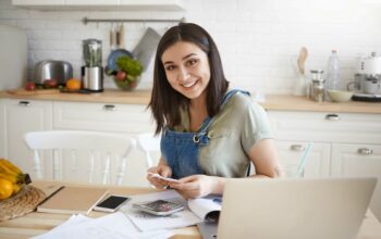 Ini Alasan Millennial Lebih Cermat Mengelola Uang!