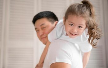 Cara Mendisiplinkan Anak Pakai Cinta, Bukan Teriakan