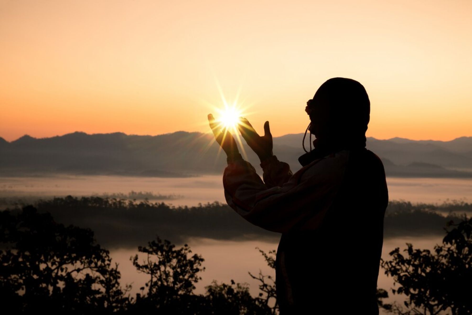 7 Kebiasaan Mental yang Bikin Hidup Lebih Lama dan Bahagia