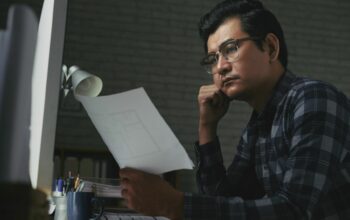 Orang Pintar Gak Pernah Terlihat Sibuk? Ini Alasannya!