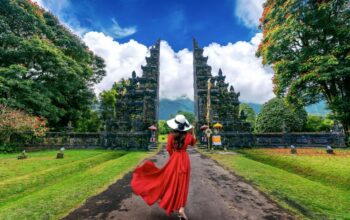 Warisan Budaya, Antara Kebanggaan Leluhur dan Beban Generasi Muda