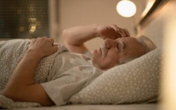 Pola Tidur Buruk di Usia Senja, Apa yang Salah?