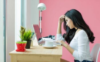 Stres? Mungkin Ini yang Diam-diam Kamu Lakukan Tiap Hari!