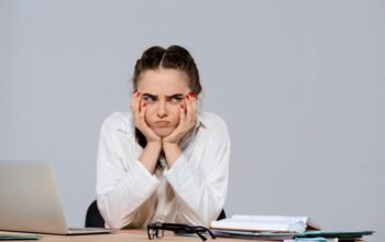 Mau Kaya? Stop Lakukan 10 Hal Konyol Ini Sekarang Juga